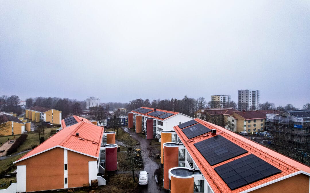 Installation av solceller, batteri & Ferroamp hos Vätterhem